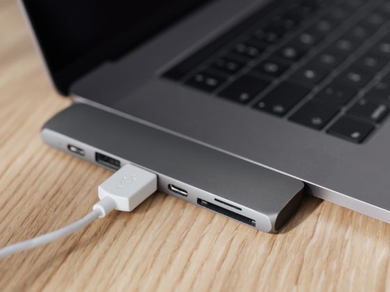 8 Reasons That Could Be Causing Your Laptop To Make Noise When Plugged In